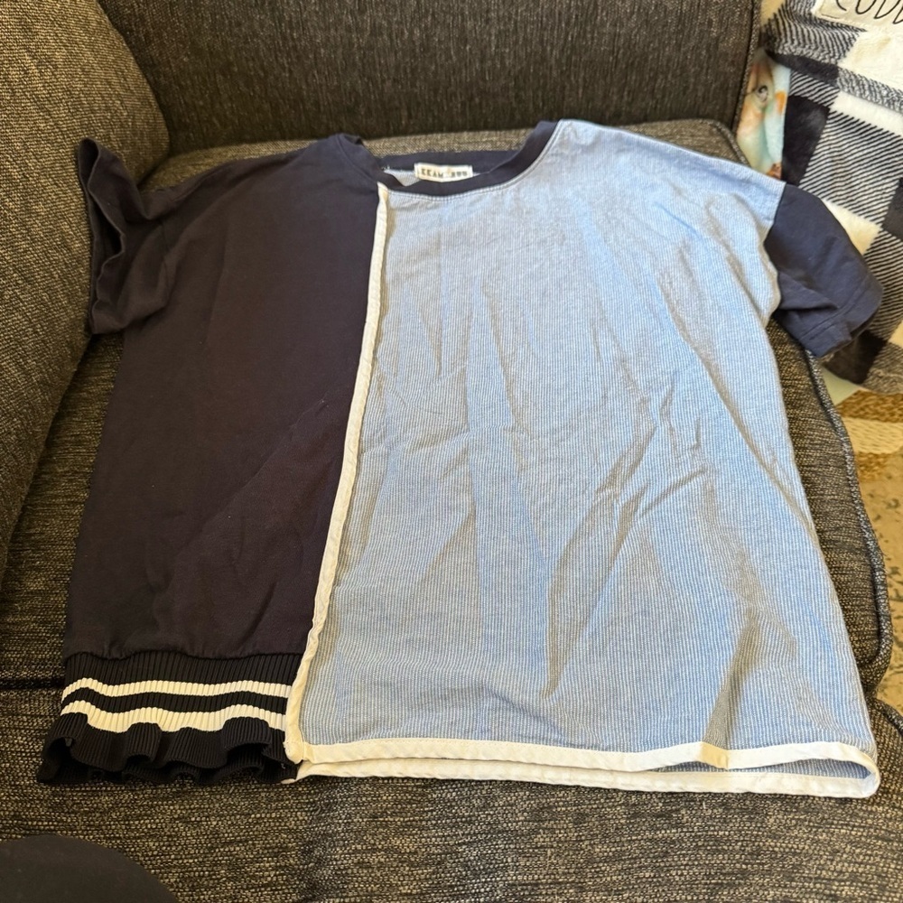 Woman's Linen Two-Tone Blue and Black T-Shirt